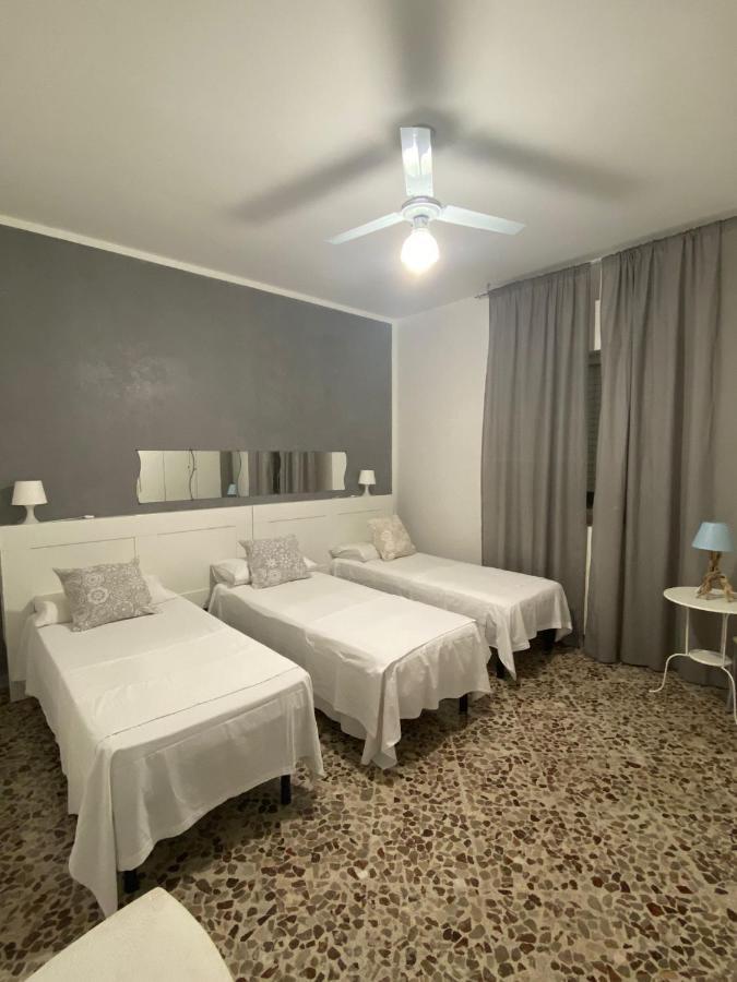 Alloggio Ugo Foscolo Monopoli Buitenkant foto
